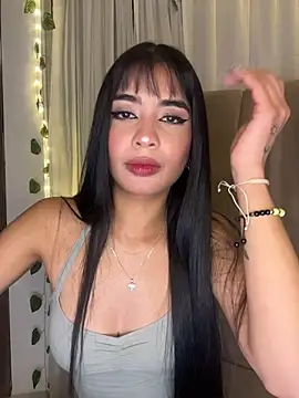 lina pink online show from January 15, 12:27 am