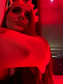 evy orange1 online show from October 5, 6:07 am