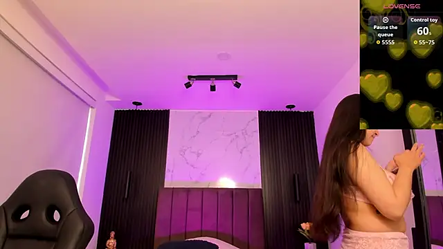 melany heaven online show from November 1, 8:13 pm