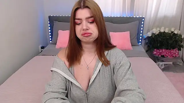 MelanieCarterr online show from November 28, 7:00 am