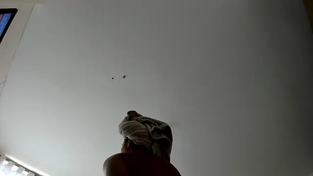 evely coelloo online show from September 9, 9:14 pm