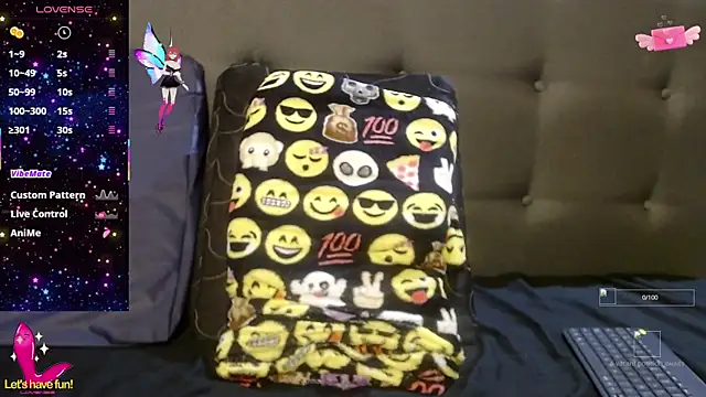  yuyi online show from November 15, 7:59 pm