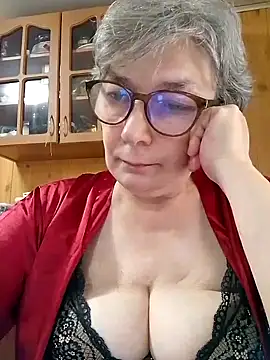 IrinaSweet54 online show from September 26, 7:28 am