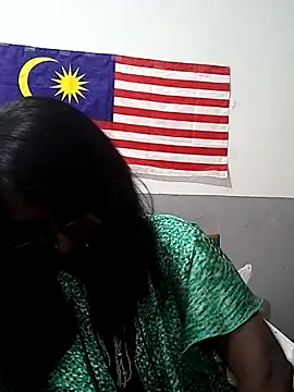 mamakarma1403 online show from November 19, 1:00 pm