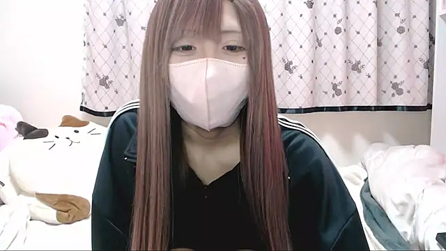  hiyor  online show from January 11, 7:30 pm