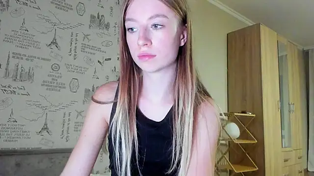 minidivaa  online show from November 19, 11:16 pm