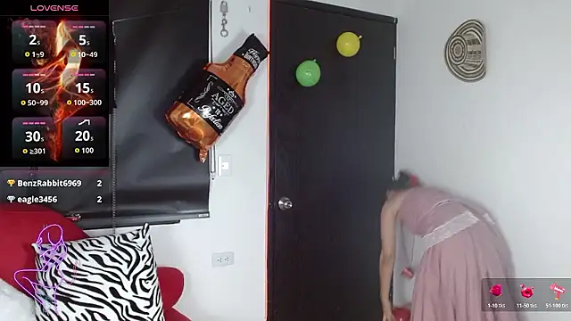 Carolaine69  online show from January 17, 2:35 pm