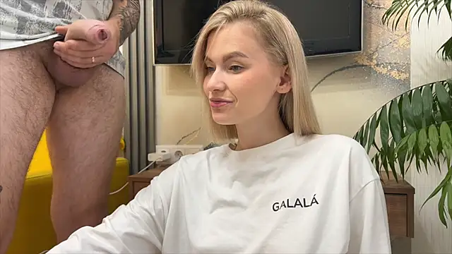 Adelovenick online show from November 1, 11:47 am