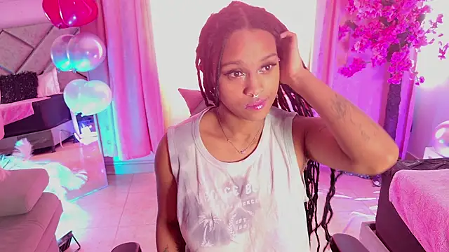 Elith noa online show from February 18, 7:46 pm