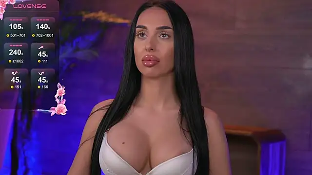 KairaAndrews online show from October 26, 7:20 pm