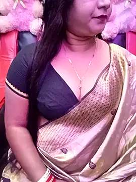 ella mariya online show from February 4, 1:36 pm