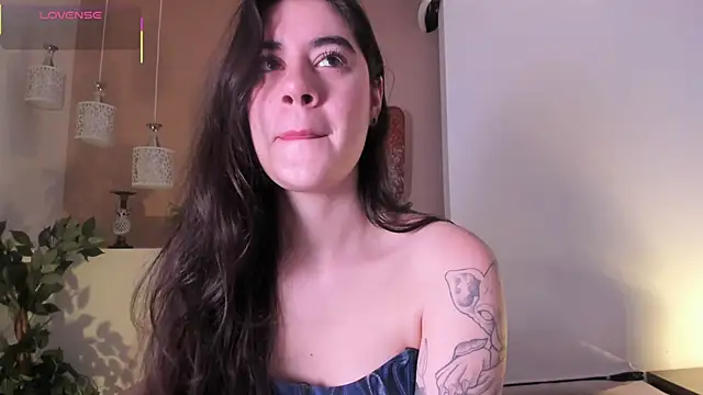 Snapshot of Ally_addams chatting on October 22, 4:17 am Ally addams online show from October 22, 4:17 am