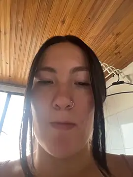 Elle Lee  online show from November 26, 3:46 pm