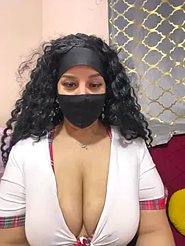 mari layali online show from December 22, 9:40 pm