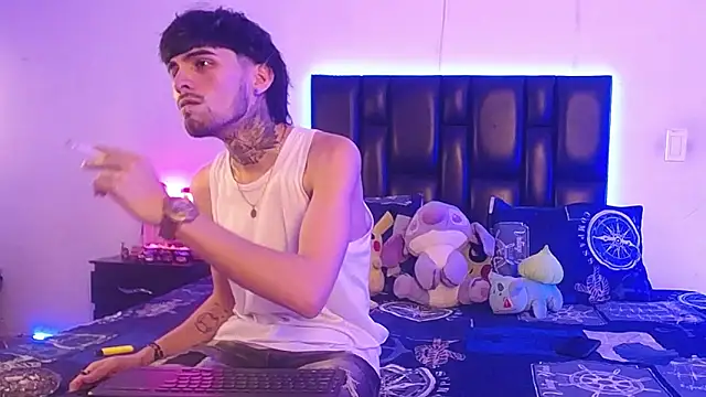 Brutal Sex Fucking online show from November 26, 10:33 pm