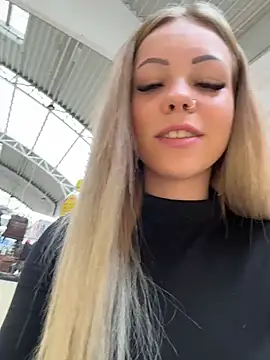 Cherry      Pie online show from November 17, 9:32 am