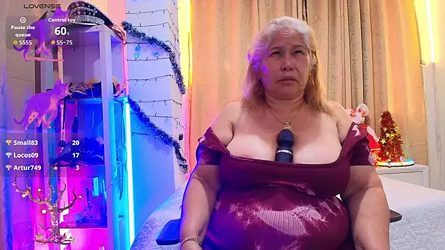 girl amada online show from November 27, 8:23 pm