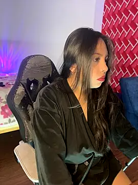 emiily15   online show from September 10, 5:57 pm