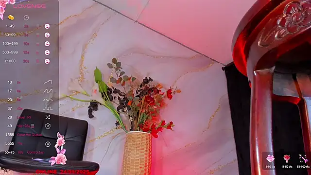 Snapshot of Karla-Ebony chatting on September 24, 1:21 pm Karla-Ebony online show from September 24, 1:21 pm