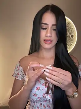 SarahhSmitth1 online show from October 18, 12:03 am