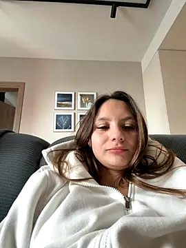 Snapshot of sweety_secret_ chatting on October 6, 10:32 am sweety secret  online show from October 6, 10:32 am