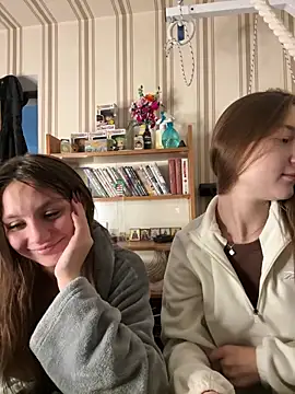 Snapshot of sweety_secret_ chatting on October 28, 12:55 pm sweety secret  online show from October 28, 12:55 pm