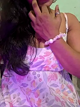 Snapshot of N-Natasha chatting on September 17, 3:04 am N-Natasha online show from September 17, 3:04 am