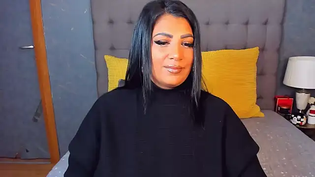 AmyCubes online show from February 3, 6:22 am