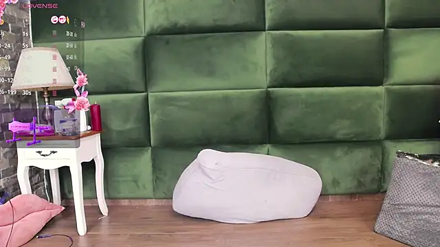 SelenSummer online show from October 12, 7:05 pm