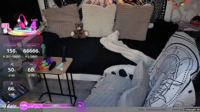 LisandreLaVenale online show from September 12, 10:50 pm