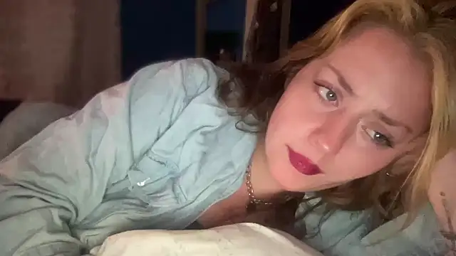 SkarlettRose96 online show from October 4, 9:15 am