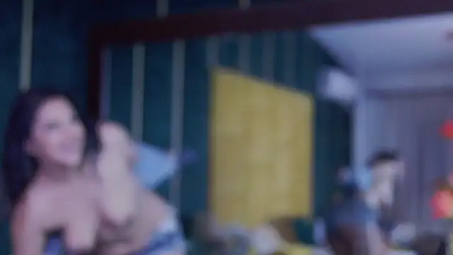 GiuliaHarvey online show from November 25, 5:04 pm