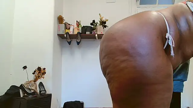 xTALLSEXYBUMx online show from September 25, 6:34 am