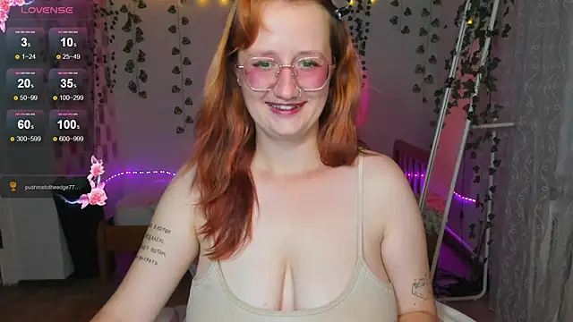 Snapshot of KrisTyBooBsin chatting on September 19, 2:38 pm KrisTyBooBsin online show from September 19, 2:38 pm