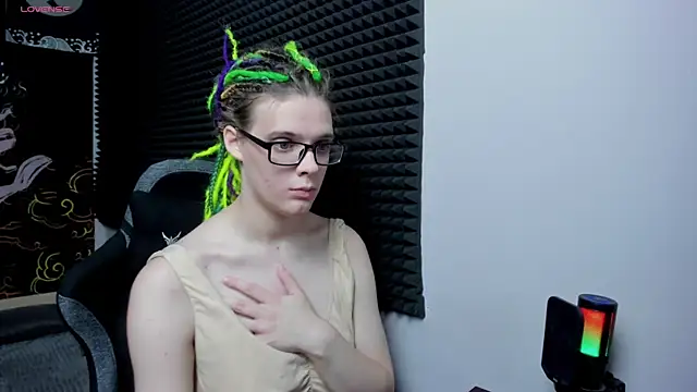 KIKI Krash online show from September 13, 10:12 am