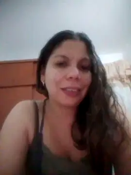 Carliina Soussa online show from October 12, 4:04 am