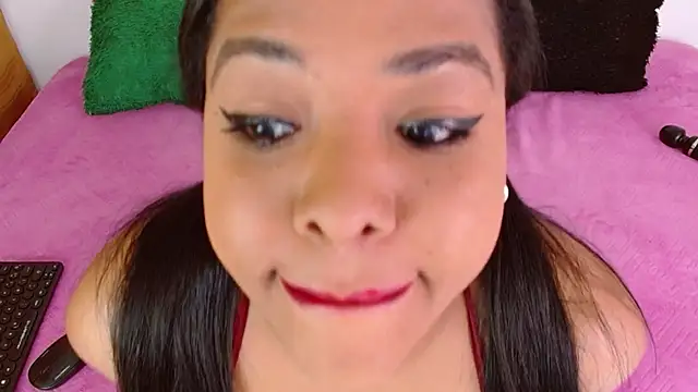 keilasweet1 online show from January 6, 3:21 am