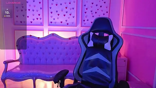 ailen t online show from September 25, 3:05 am