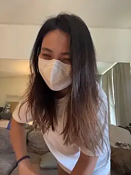 yourbootygirl online show from November 8, 1:32 am