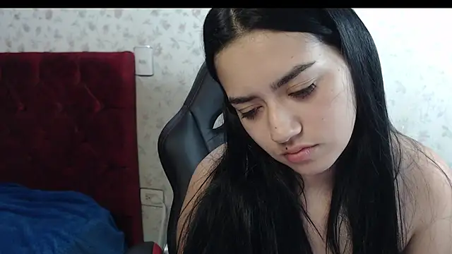 kayla k18 online show from October 5, 12:59 am