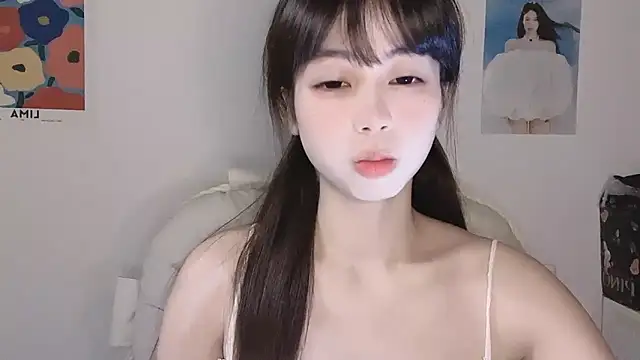 -Hottie online show from October 14, 4:31 pm