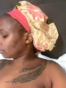 InkLady444 online show from November 10, 11:00 pm