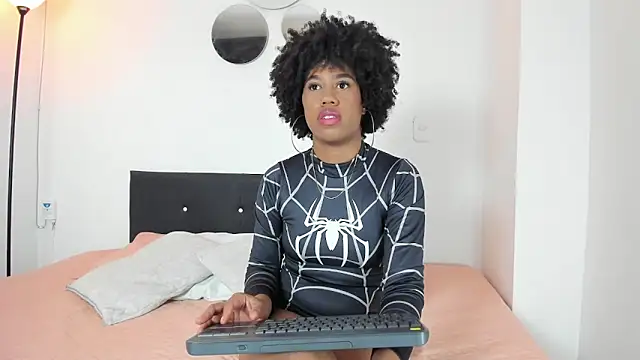 DailaSmith online show from October 28, 7:47 am