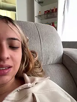 Isabella Foxx  online show from October 20, 5:16 pm