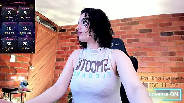 paulinabarnett- online show from November 30, 5:39 pm