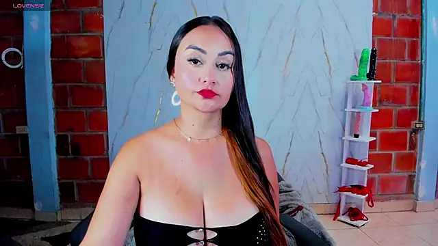 IsaSixty9 online show from February 7, 4:55 pm