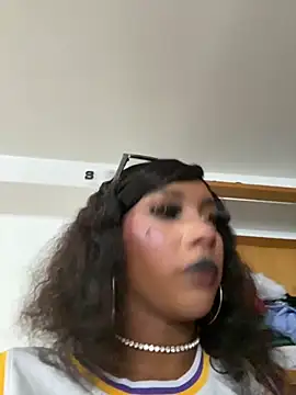 TIFFANYYSTAR online show from October 25, 2:14 pm