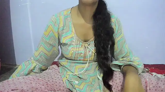 aarjulove online show from September 14, 4:49 pm