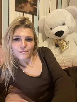 Liya my online show from October 13, 6:21 pm