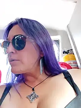 sophie banger online show from October 10, 6:24 pm